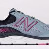 Femmes New Balance Sport | 840V5